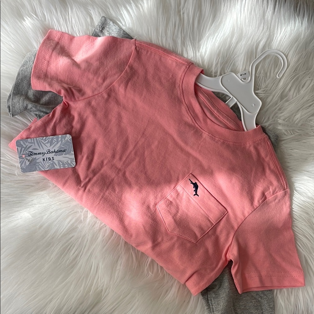 NWT Tommy Bahama 2-pack Kids peach and grey T-Shirts, size 5/6